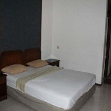 Edelweis Hotel Bandung Bagian luar foto